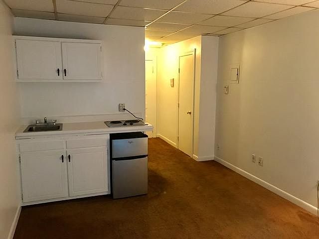 2nd image of 856 Beacon St #C3