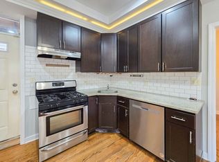 853 W Cornelia Ave APT 3, Chicago, IL 60657