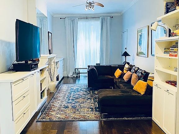 4th image of 651 Park Pl #2