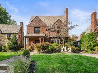 1404 Navahoe Dr, Pittsburgh, PA