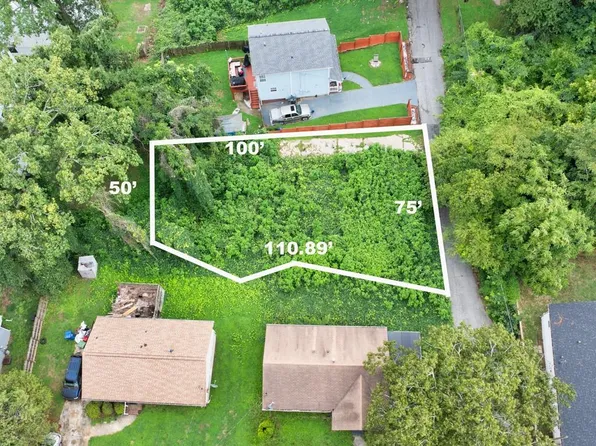 897 Oak St NW, Atlanta, GA 30318