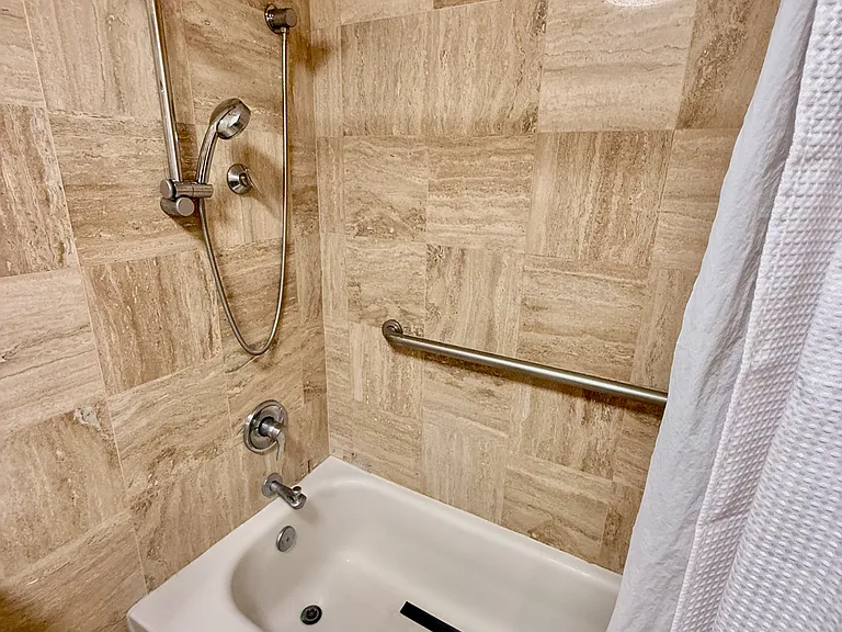 6410 Isla Verde Ave #10-A — Photo 25