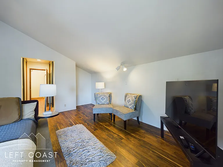 132 Salishan Dr — Photo 93