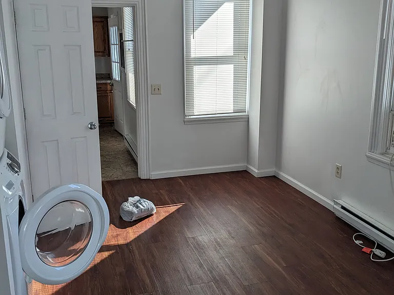 427 S Arch St — Photo 5