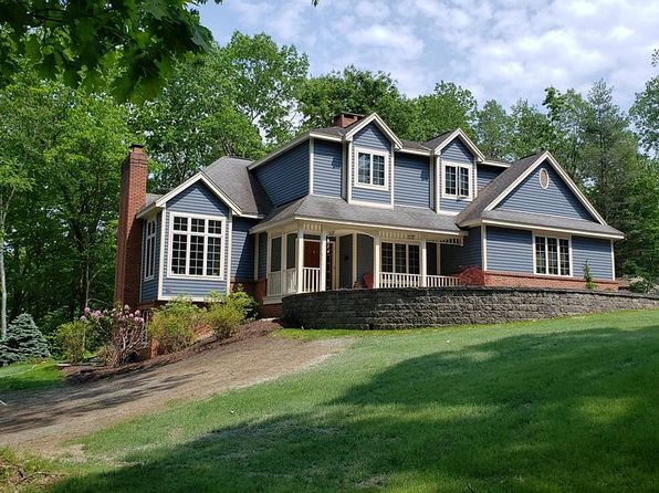 12 Pond Hollow Rd
