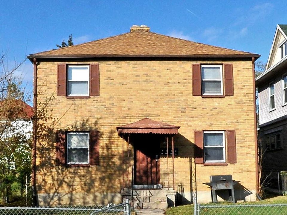 1st image of 1225 Superior Ave APT 3