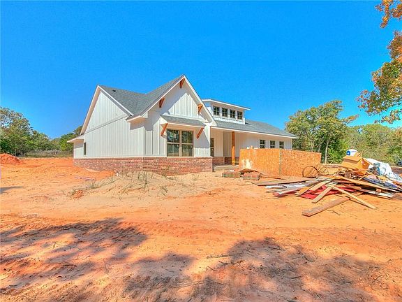 5th image of 11513 Larocha Dr