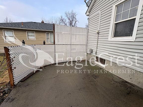 5th image of 716 Lincoln St