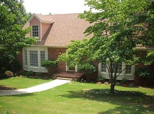 7549 Breane Dr, Trussville, AL 35173