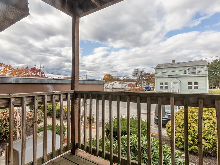 10 Josephine St #205 — Photo 8