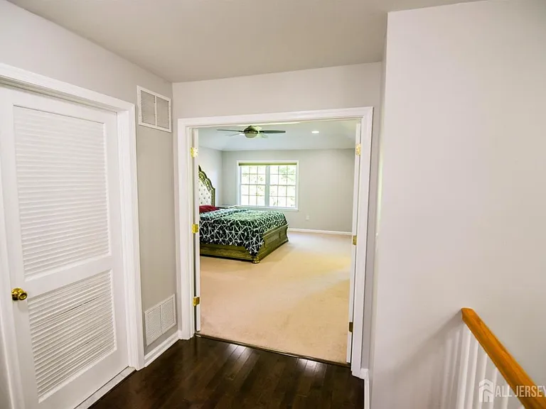 122 Morgan Way — Photo 18