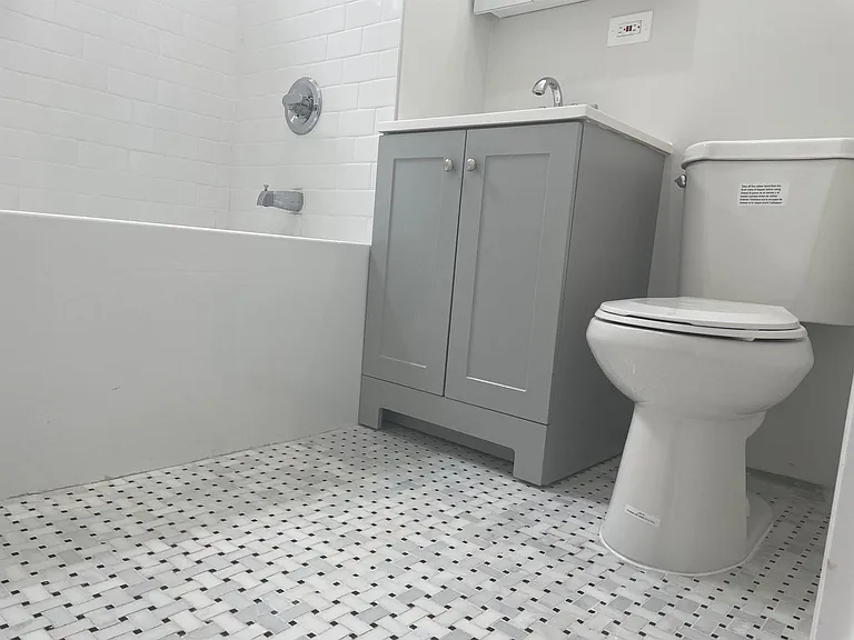 1619 Palisade Ave #4L — Photo 15