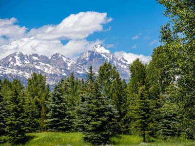 175 & 205 Huckleberry Dr, Jackson, WY, 83001