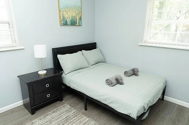 1441 Andrews St NW — Photo 5