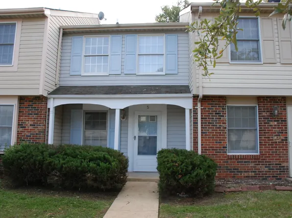 5 Lucinda Ct, Hampton, VA 23666