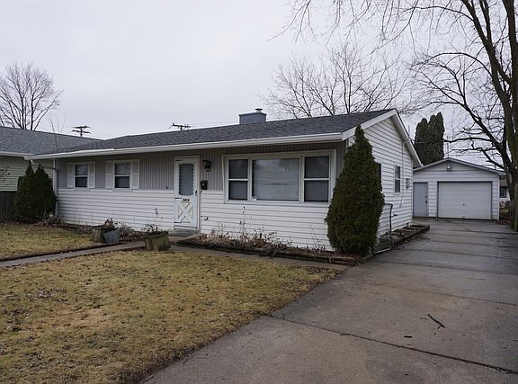 2nd image of 1413 N Martin Ave