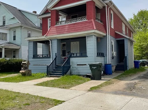 180-182 Oak Grove Ave, Springfield, MA 01109