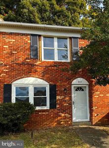 913 Bellows Ave, Fredericksburg, VA, 22405