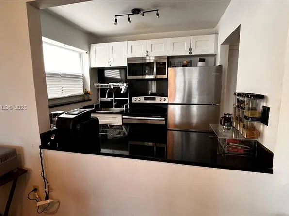 1990 Marseille Dr APT 407, Miami Beach, FL 33141