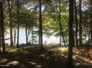 109 Bent Rd, Greentown, PA 18426