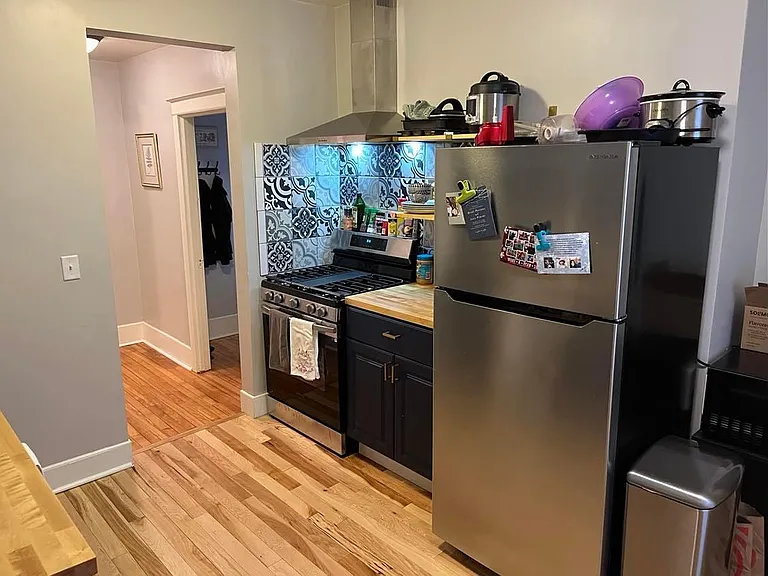 51 Milton St S #3 — Photo 1