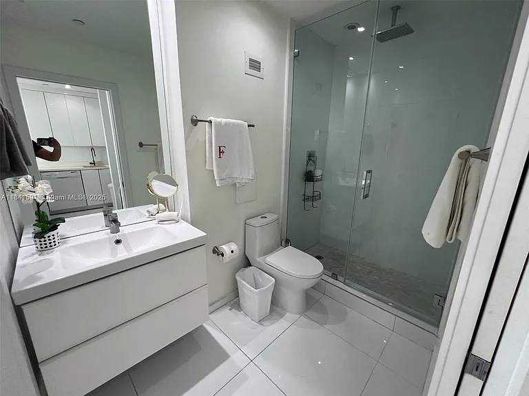 100 Lincoln Rd #1601 — Photo 17