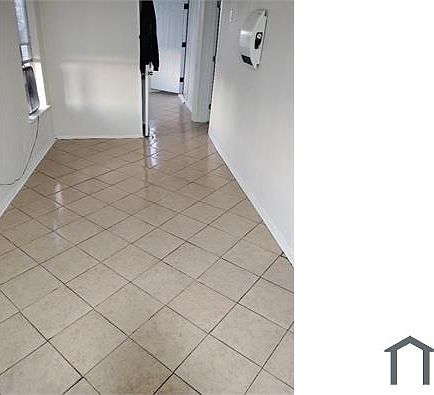 1st image of 1346 W Agarita Ave #1