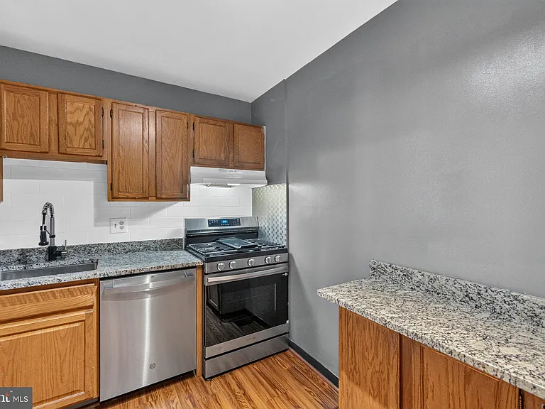5039 Green Mountain Cir #5 — Photo 5
