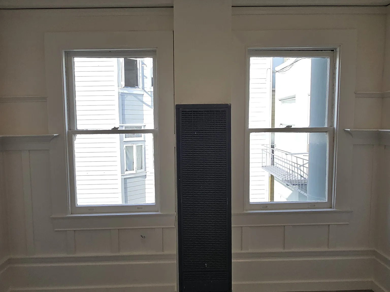 Studio, 330 sqft, $2,550 — Photo 4