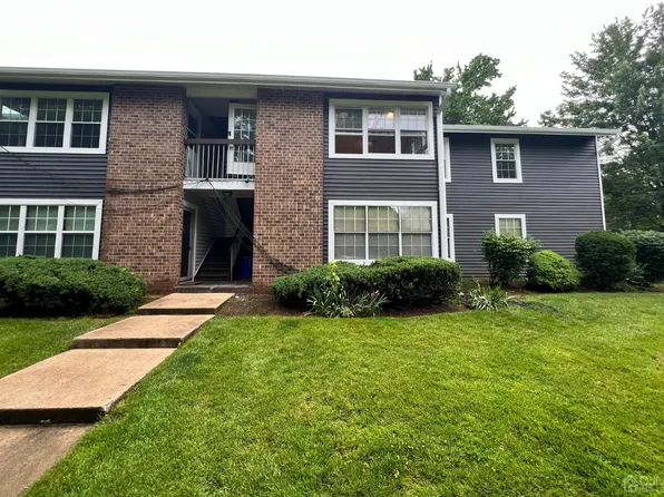 96 Pennsylvania Way, North Brunswick, NJ 08902