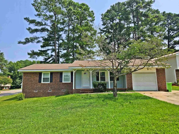 2701 Adcox Pl, Raleigh, NC 27610