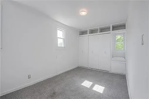 2202 W 47th Ter — Photo 23