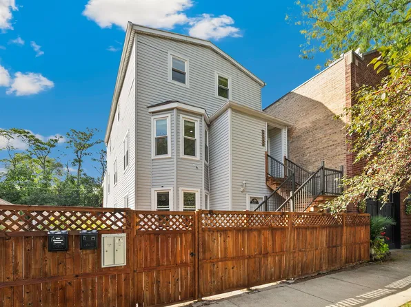 4042 N Kolmar Ave, Chicago, IL 60641