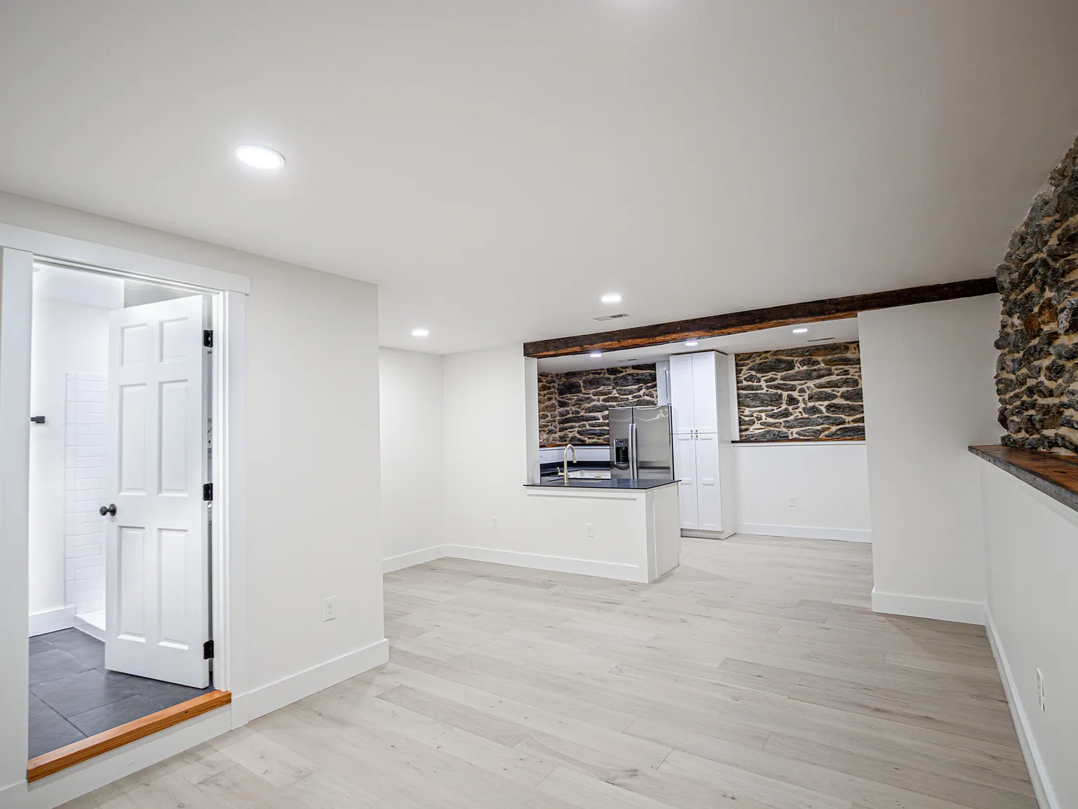 9 S Main — Photo 1