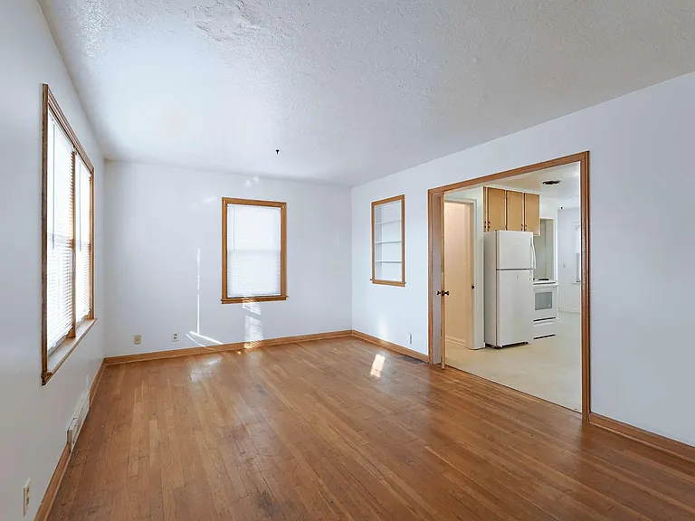 940 S 48th St — Photo 5