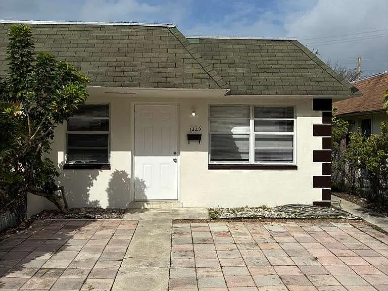 1329 NW 8th Ave #A — Photo 1