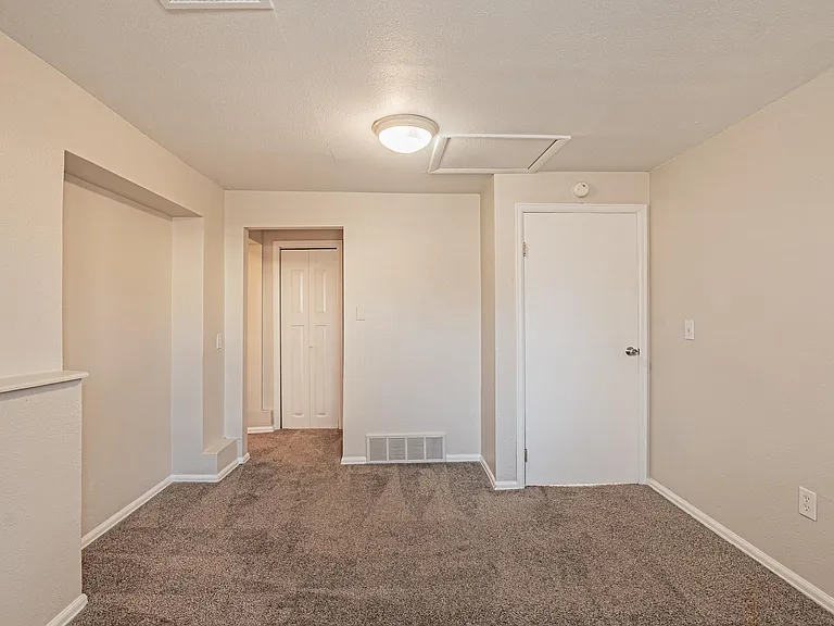 6901 Grandview Ave #B — Photo 8