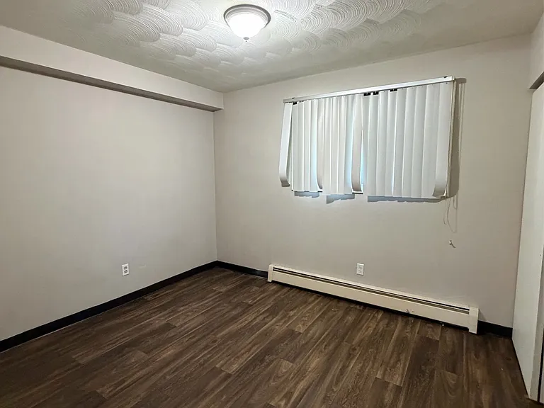 3334 Pleasant Grove Rd — Photo 20