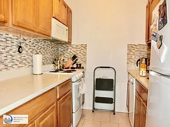 Rented by Metropolitan Property Group