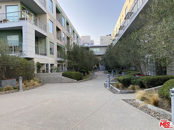 3rd image of 11500 Tennessee Ave Unit 316