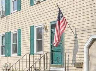 25 Pleasant St #B, Plainville, MA 02762