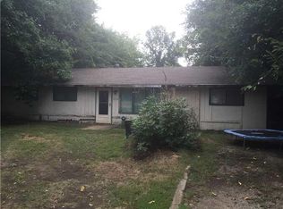 2572 W Wedington Dr, Fayetteville, AR 72701