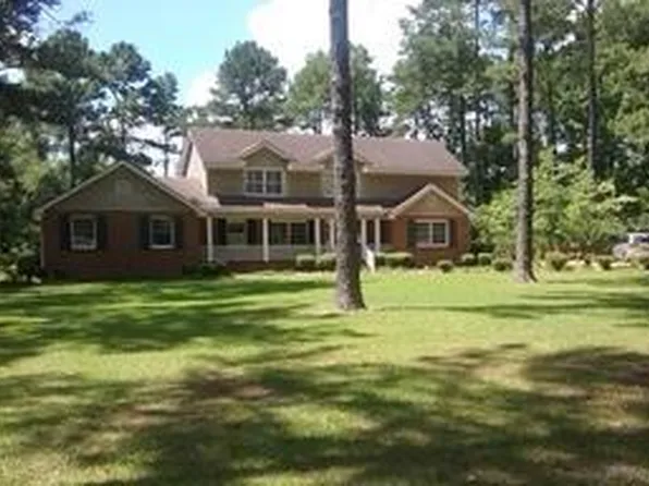166 Carlton Hl, Moultrie, GA 31768