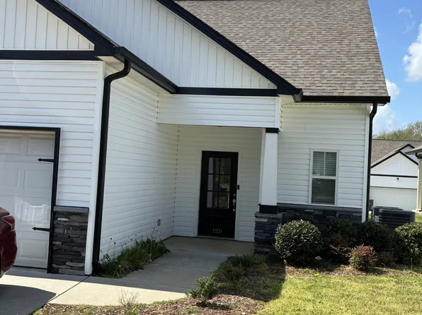 129 Dimaggio Dr, Springfield, TN 37172