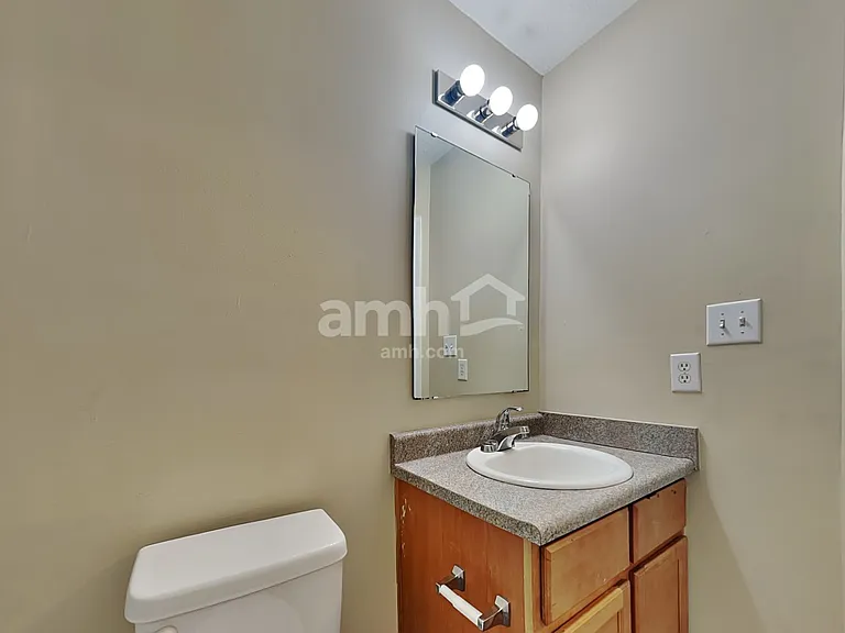 4039 Tahoe Dr — Photo 15