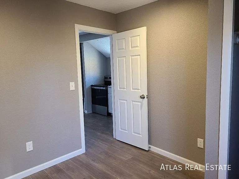 26 W Rio Grande Cottage — Photo 13