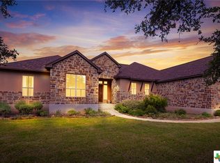 2523 Black Bear Dr, New Braunfels, TX 78132