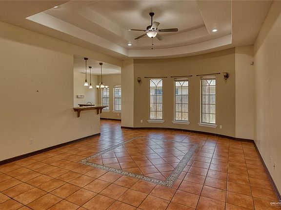 5th image of 6767 Tenaza Dr