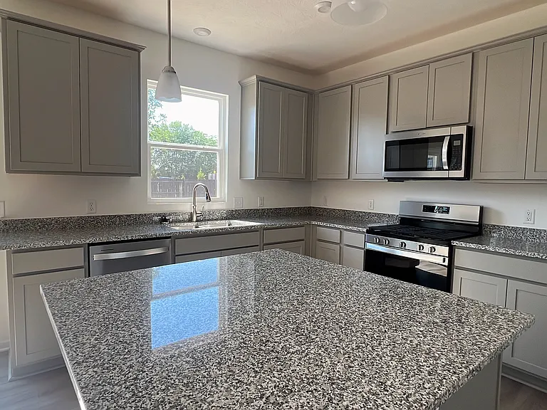153 Reneau Ave — Photo 5