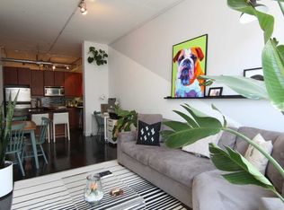 955 Queen St W #502, Toronto, ON M6J3X5